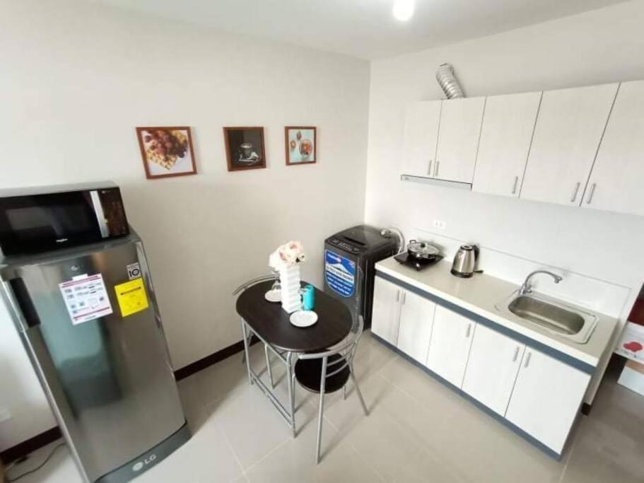 Apartment Lovely Type - Fully Furnished *
